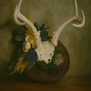 Cottagecore Antler Floral Mount – Nature-Inspired Wall Décor with Vintage Botanical Accents